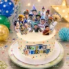 Torta de cumpleaños personalizada con collage de fotos y letrero Happy Birthday